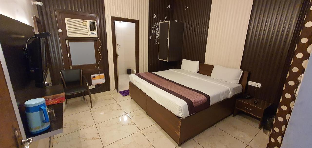 Hotel Amritsar Inn מראה חיצוני תמונה