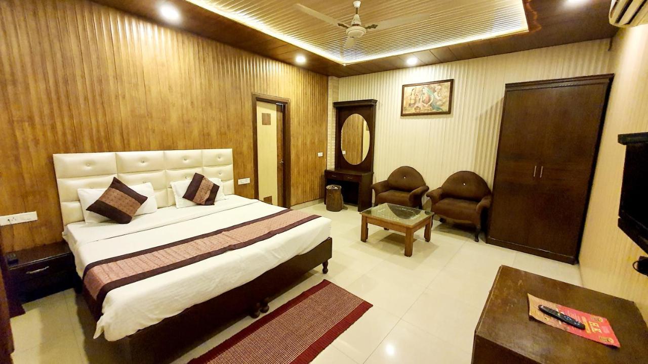 Hotel Amritsar Inn מראה חיצוני תמונה